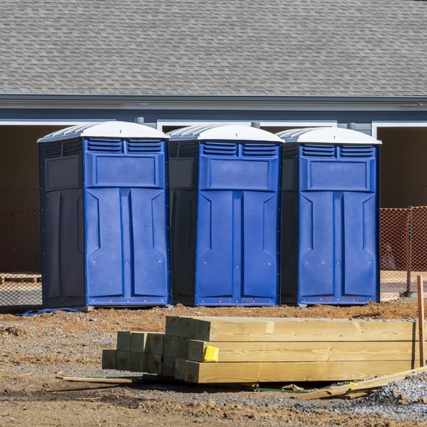 how can i report damages or issues with the porta potties during my rental period in Barstow IL